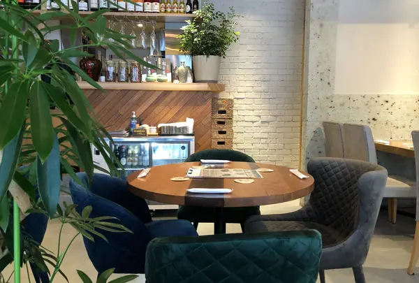 シーズナブル香港料理 E360°