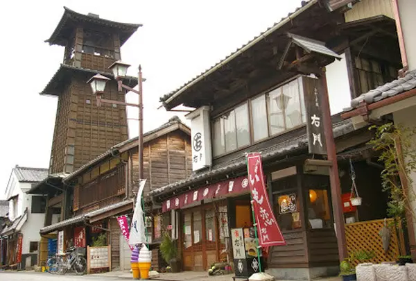 菓匠右門 時の鐘店