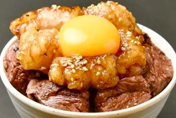 鉄板焼 天神ホルモン 博多1番街店