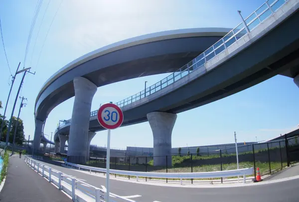 首都圏中央連絡自動車道（海老名～相模原愛川）・海老名ICの写真・動画_image_119987