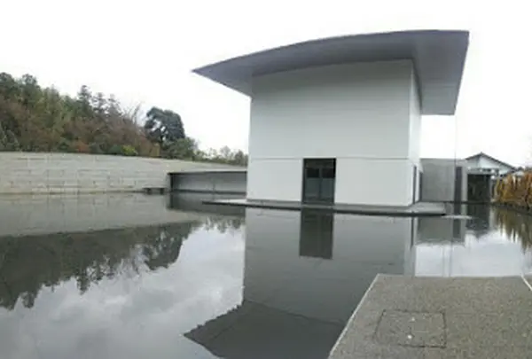 鈴木大拙館
