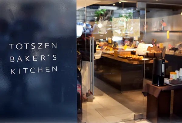 TOTSZEN BAKER'S KITCHEN