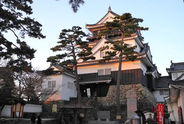 岡崎城