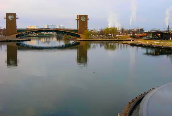 富岩運河環水公園