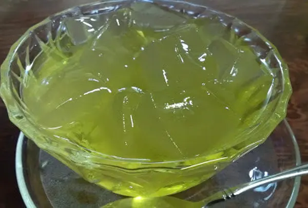愛玉子 （オーギョーチィ）