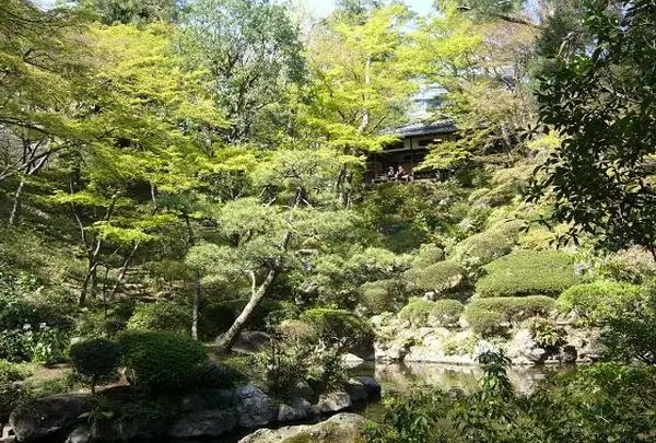 殿ケ谷戸庭園