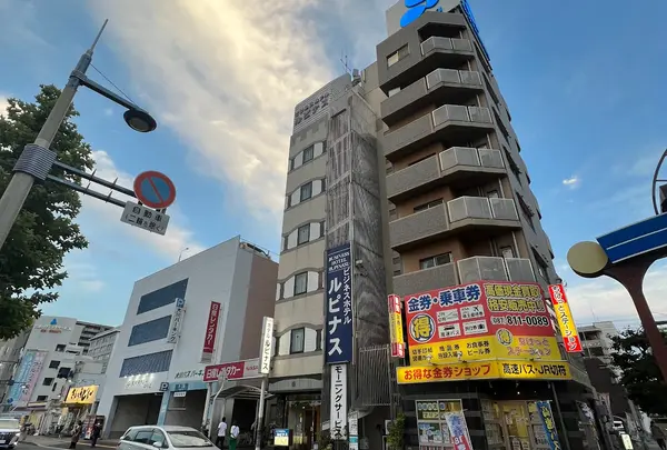 ビジネスホテルルピナス