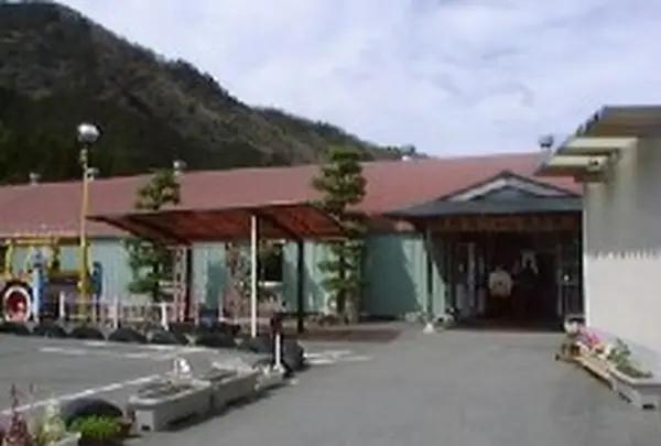 廃業：根尾川温泉