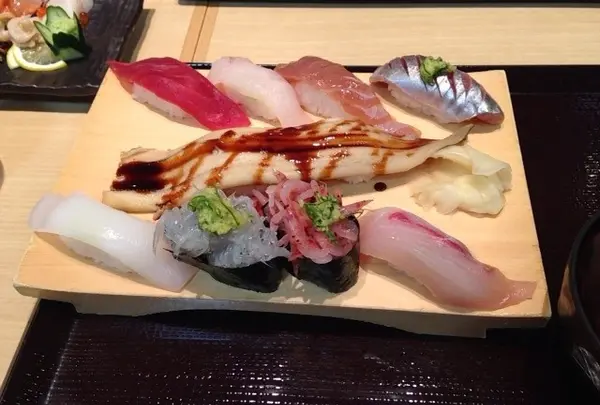 沼津魚がし鮨 新静岡セノバ店