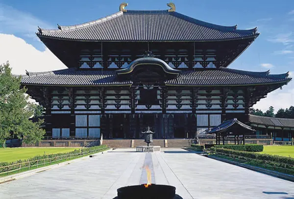 東大寺金堂（大仏殿）