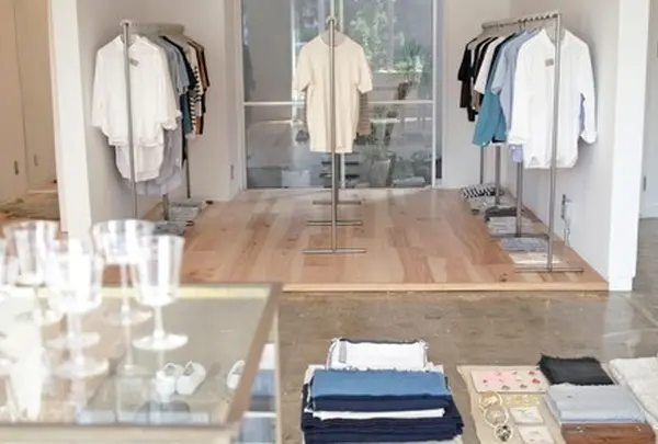 YAECA APARTMENT STORE