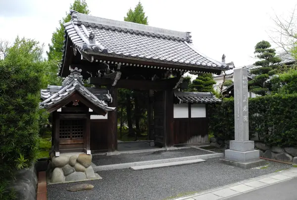 正塔院