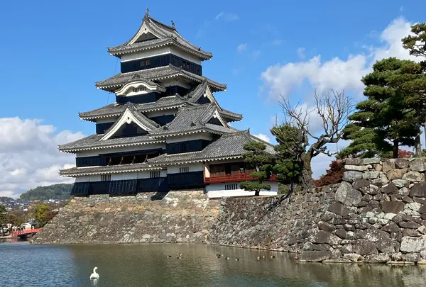 松本城