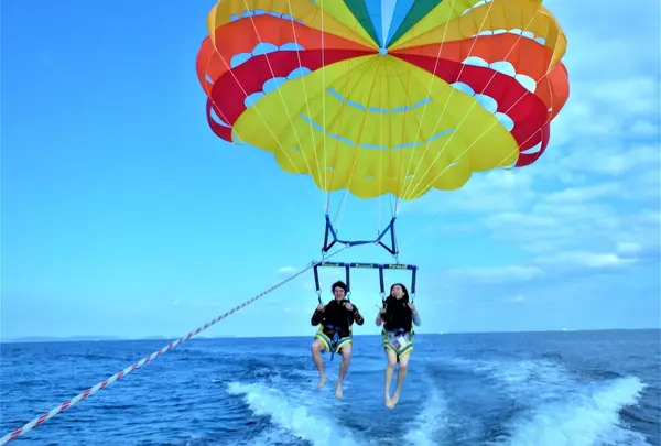 沖縄パラセーリング 株式会社FACE