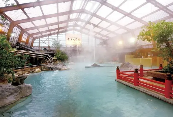 硫黄谷温泉