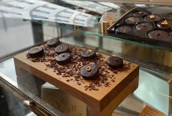 Le Biscuit Alain Ducasse, Manufacture à Parisの写真・動画_image_1232289
