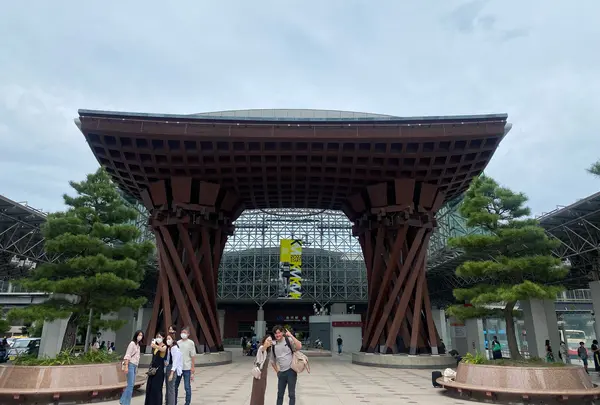 金沢駅