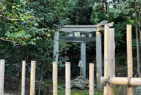 木嶋坐天照御魂神社（蚕ノ社）