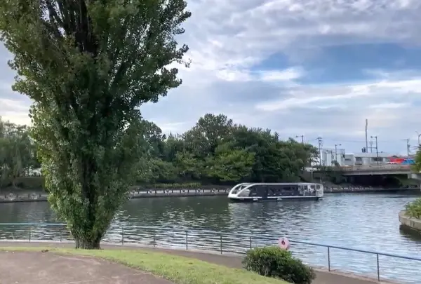 富岩水上ライン 水上バス 環水公園乗り場