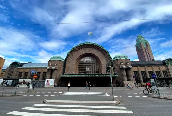 ヘルシンキ中央駅 - Helsinki Central Station