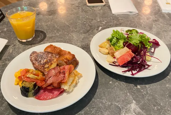 MORETHAN TAPAS LOUNGE （【旧店名】MORETHAN DINING）