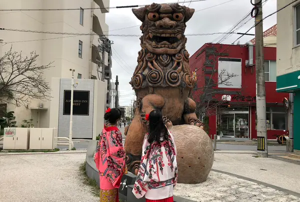 壺屋うふシーサー
