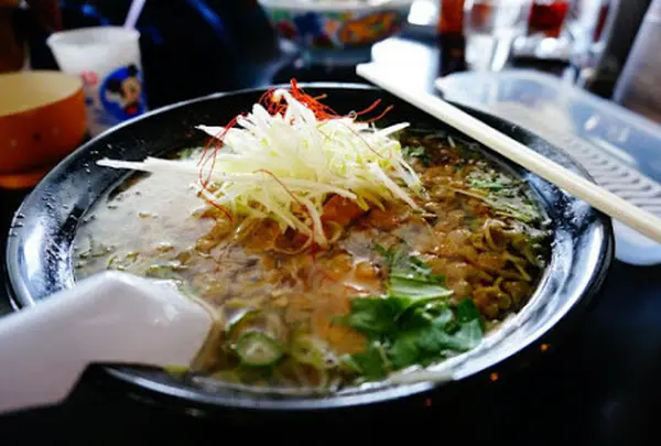 麺厨房 あじさい 本店
