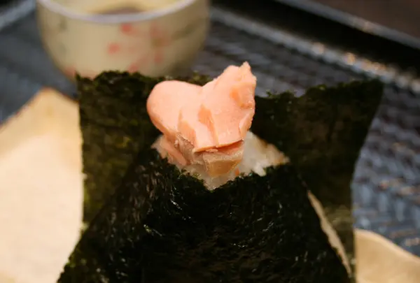 鮭乃丸亀