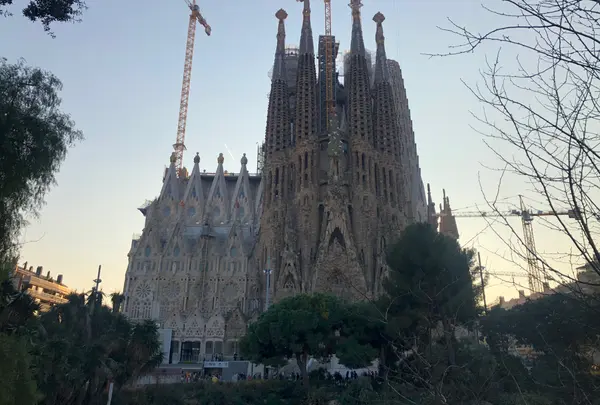 Sagrada Família（サグラダ・ファミリア聖堂）