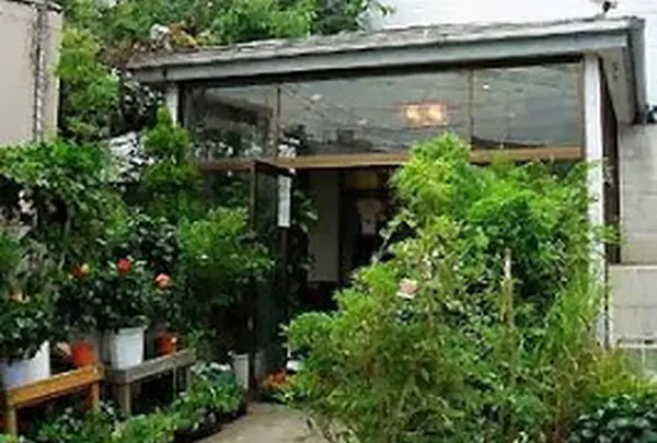 マキイ 山荘通り店