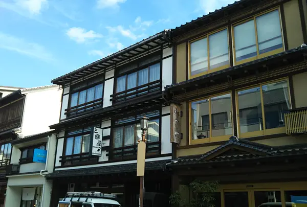 心の宿三國屋