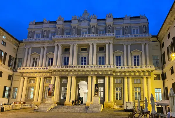 ドゥカーレ宮殿