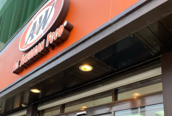 Ａ＆Ｗ 石垣店