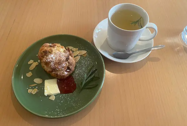 APRON CAFE（エプロンカフェ）