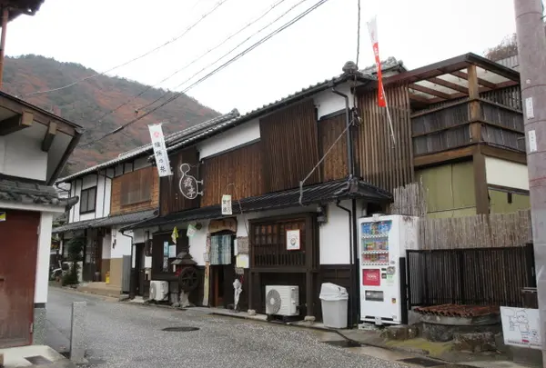 そうめん処　霞亭