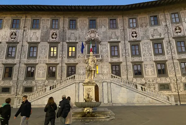 P.za dei Cavalieri