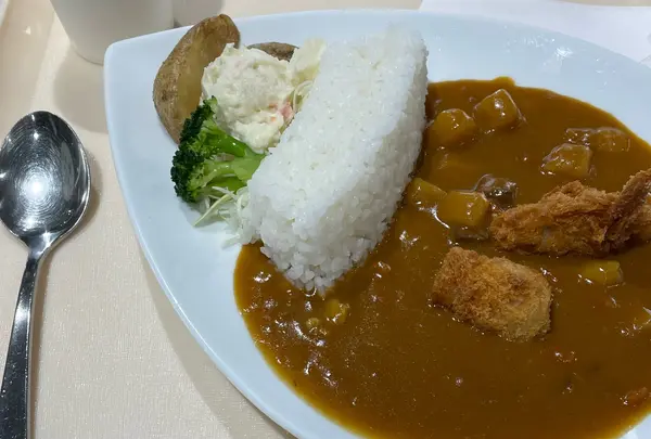 ダムレストハウス
