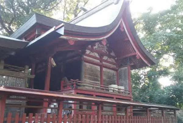 都萬神社