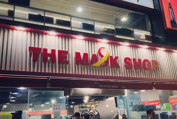 THE MASK SHOP（더마스크샵）