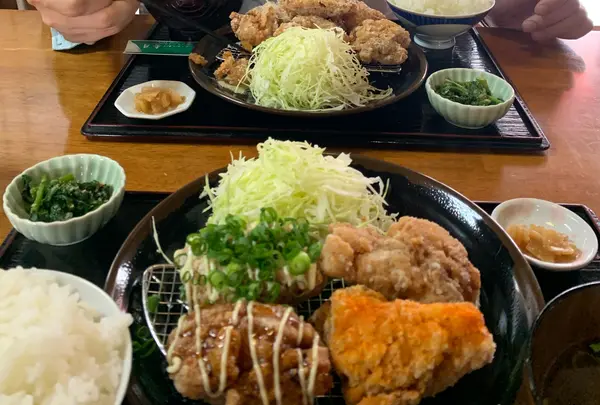 けいちゃん・からあげ 食事 香月