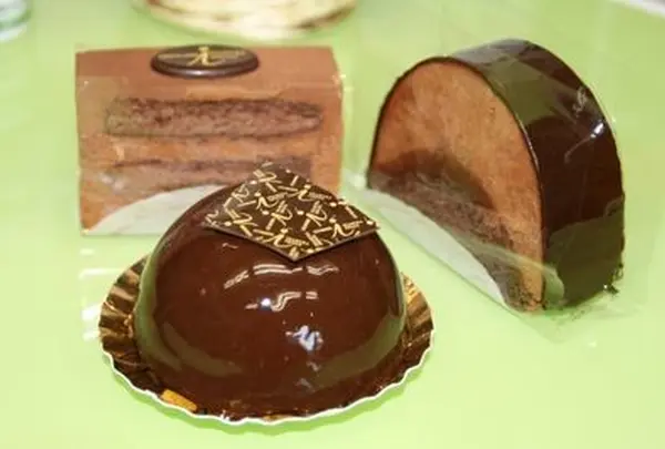 CHOCOLATIER INAMURA SHOZO（ショコラティエ イナムラショウゾウ）