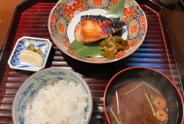 京料理 寺町 よしくら