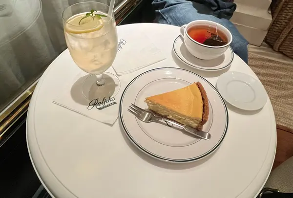ラルフズ コーヒー 表参道