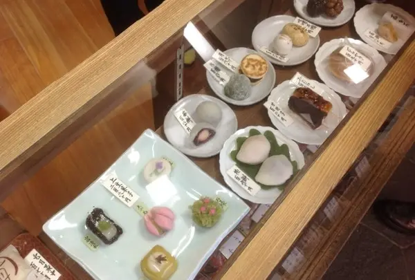 うさぎや 菓子店