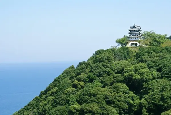 13:30 洲本城（15分）