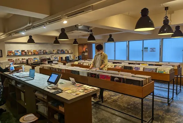 GINZA RECORDS & AUDIO KURAMAE
