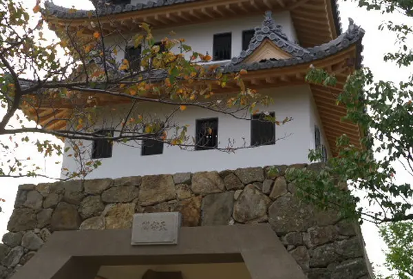 洲本城