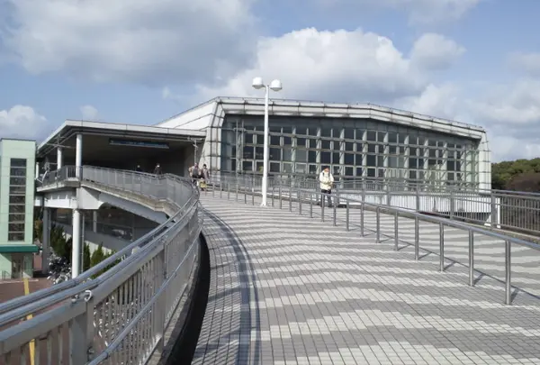 万博記念公園駅