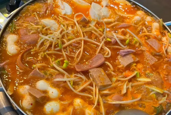 명동송탄부대찌개