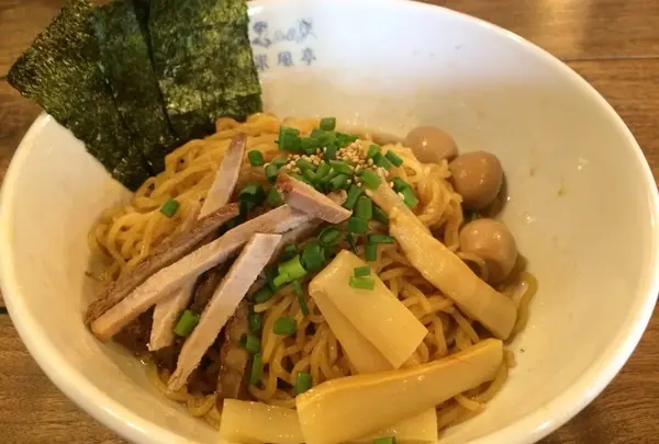 米風亭